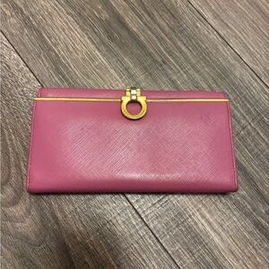 Salvatore Ferragamo Vintage Pink Gold Hardware Leather Bi-Fold Long Wallet